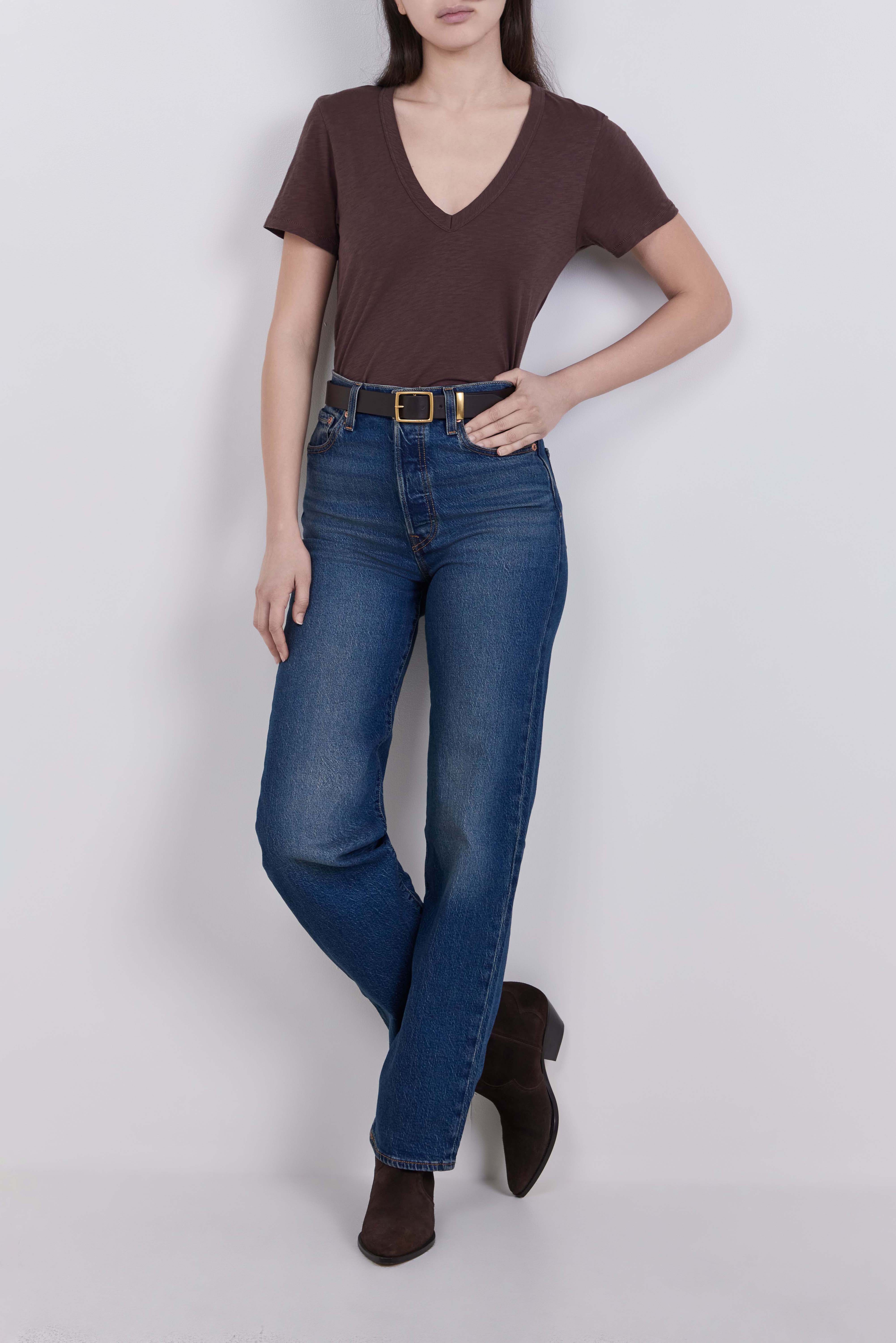 מכנסי ג&rsquo;ינס בגזרה גבוהה